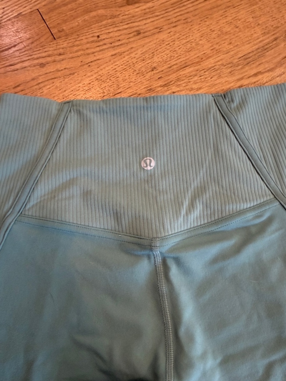 Lululemon Align Ribbed Panel High-Rise Short size 6 - Picture 7 of 9